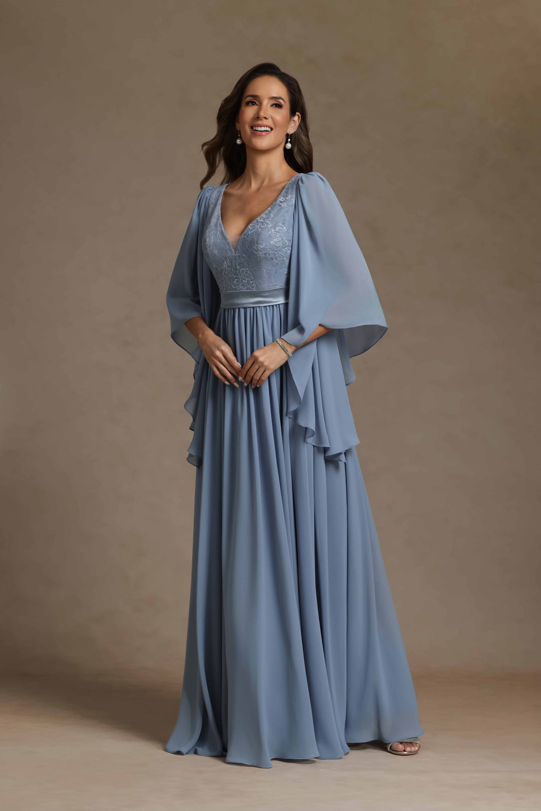 Chiffon Pleated Lace Appliques V Neck Ruffles Mother of the Bride Dresses