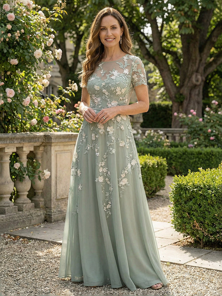 Lace Appliques A Line Scoop Neck Floor Length Mother of the Bride Dresses