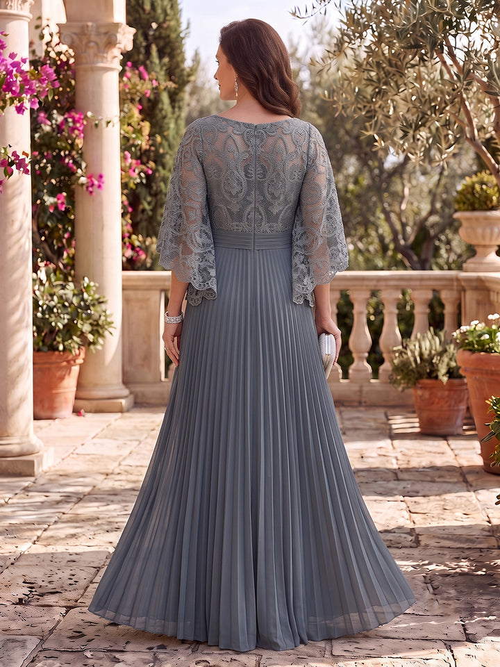 Chiffon A Line Scoop Neck Lace Appliques Pleats Mother of the Bride Dresses