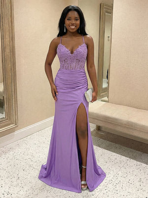 Lace Appliques Spaghetti Straps Mermaid V Neck Prom Dresses with Slit