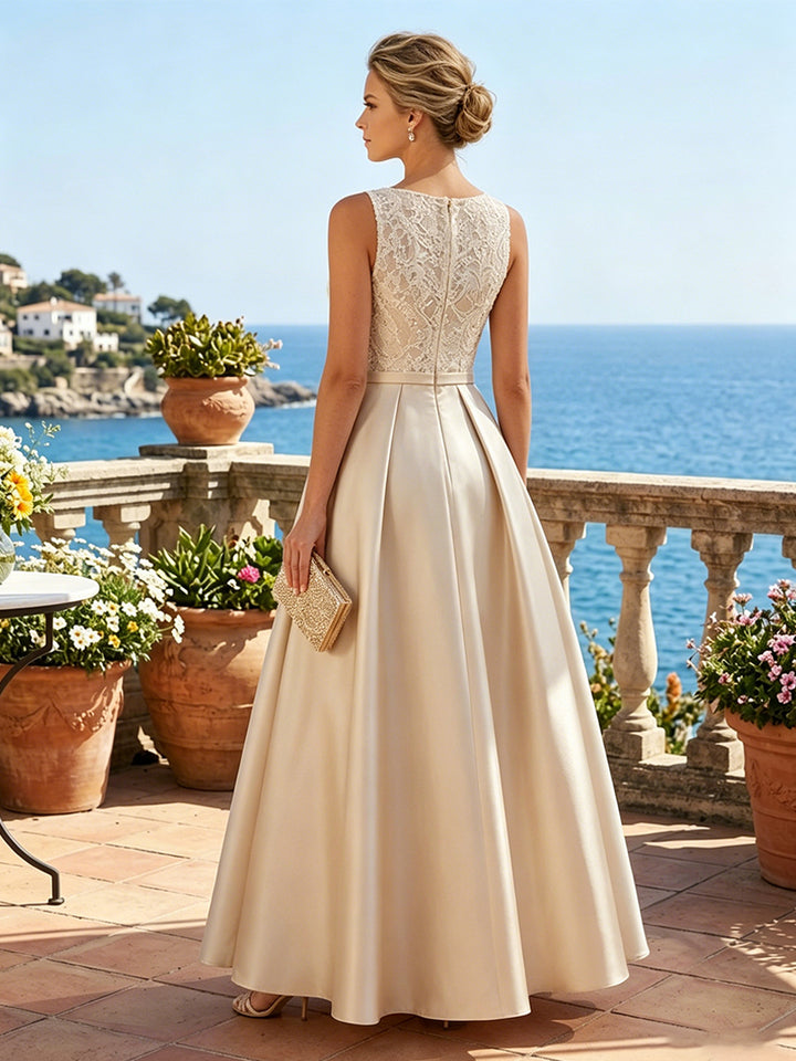 Satin A Line Scoop Neck Lace Appliques Ruched Evening Dresses