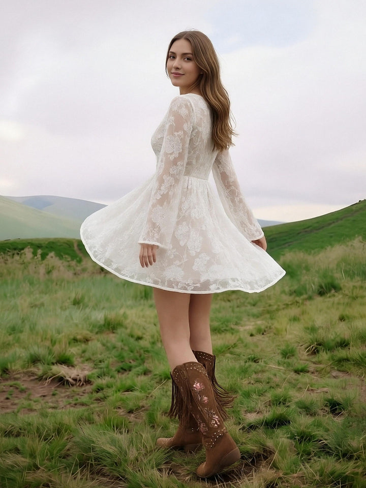 Laces A Line V Neck Short Wedding Dresses