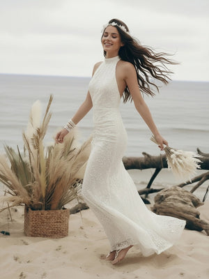 Laces Mermaid Halter Long Wedding Dresses