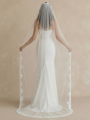 Laces Mermaid Strapless Long Wedding Dresses