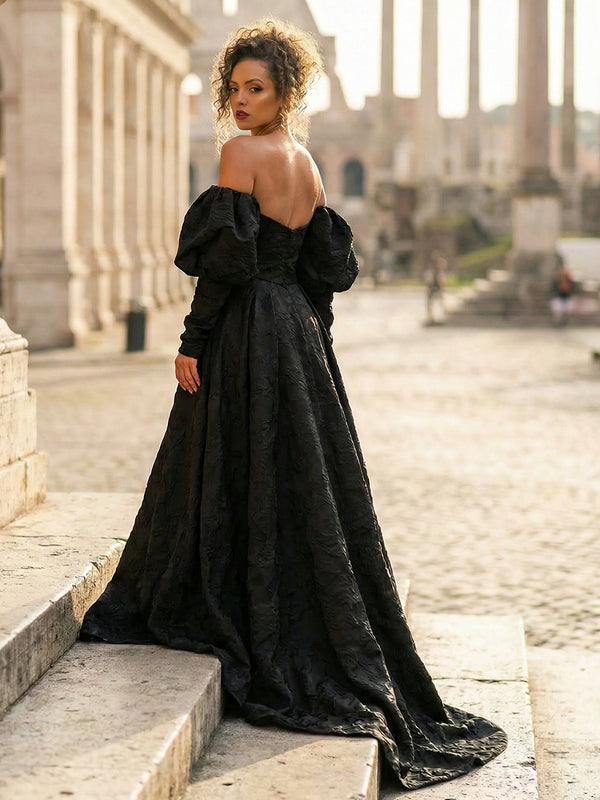 Jacquard A Line Spaghetti Straps Long Wedding Dresses