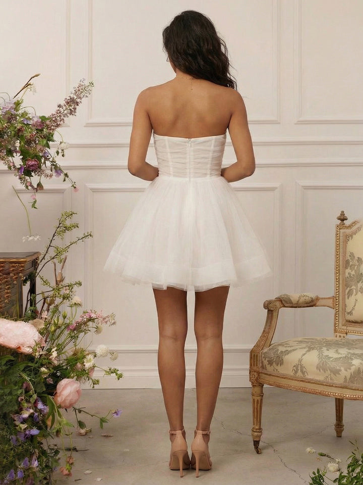 Tulle A Line Strapless Short Little White Dresses with Pleats
