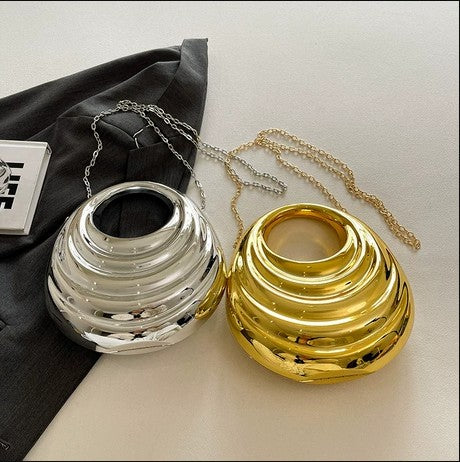 Irregular Daily Two-Fold Ruched Acrylic Handbags with Chain
